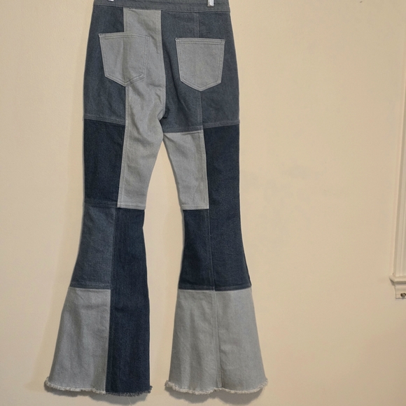 Altar'd State High-Rise Flare Jean Pants in a patchwork denim Raw Hem Sz Medium - Picture 3 of 9